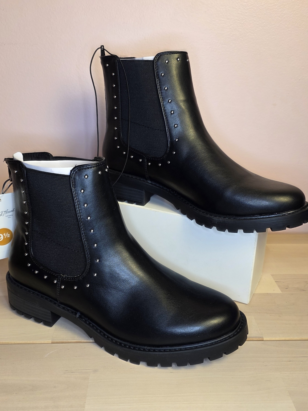 Universal Thread Black Studded Chelsea Booties